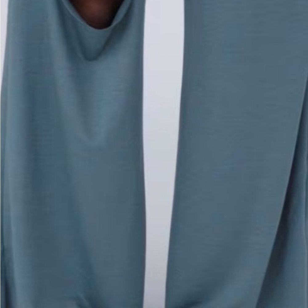 Cora Wide Leg Pants in Light Olive - Picture 3 of 4